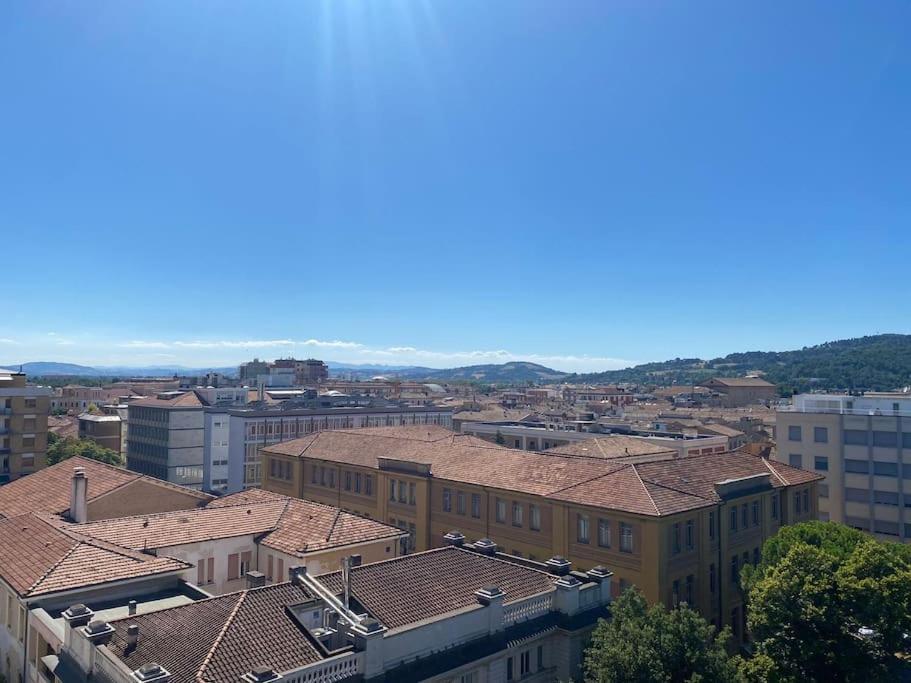 Apartamento Matteotti28 Pésaro Exterior foto