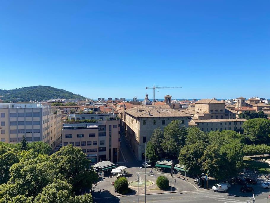 Apartamento Matteotti28 Pésaro Exterior foto